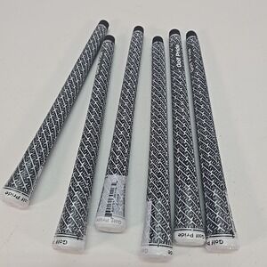Brand New Golf Pride Z-Grip Full Cord, Standard - Black/White Lot Of 6